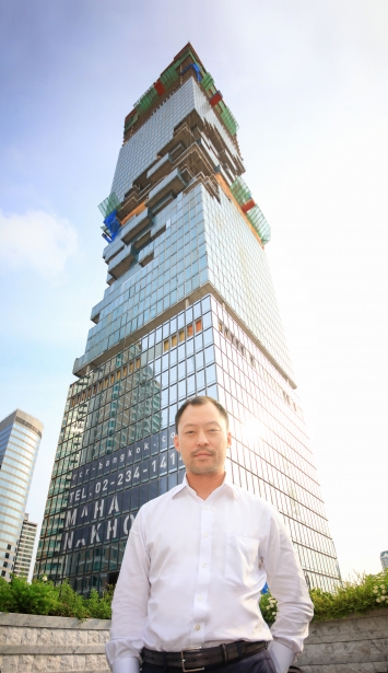 PACE announces successful topping off of MahaNakhon at 77th floor (314 metres)